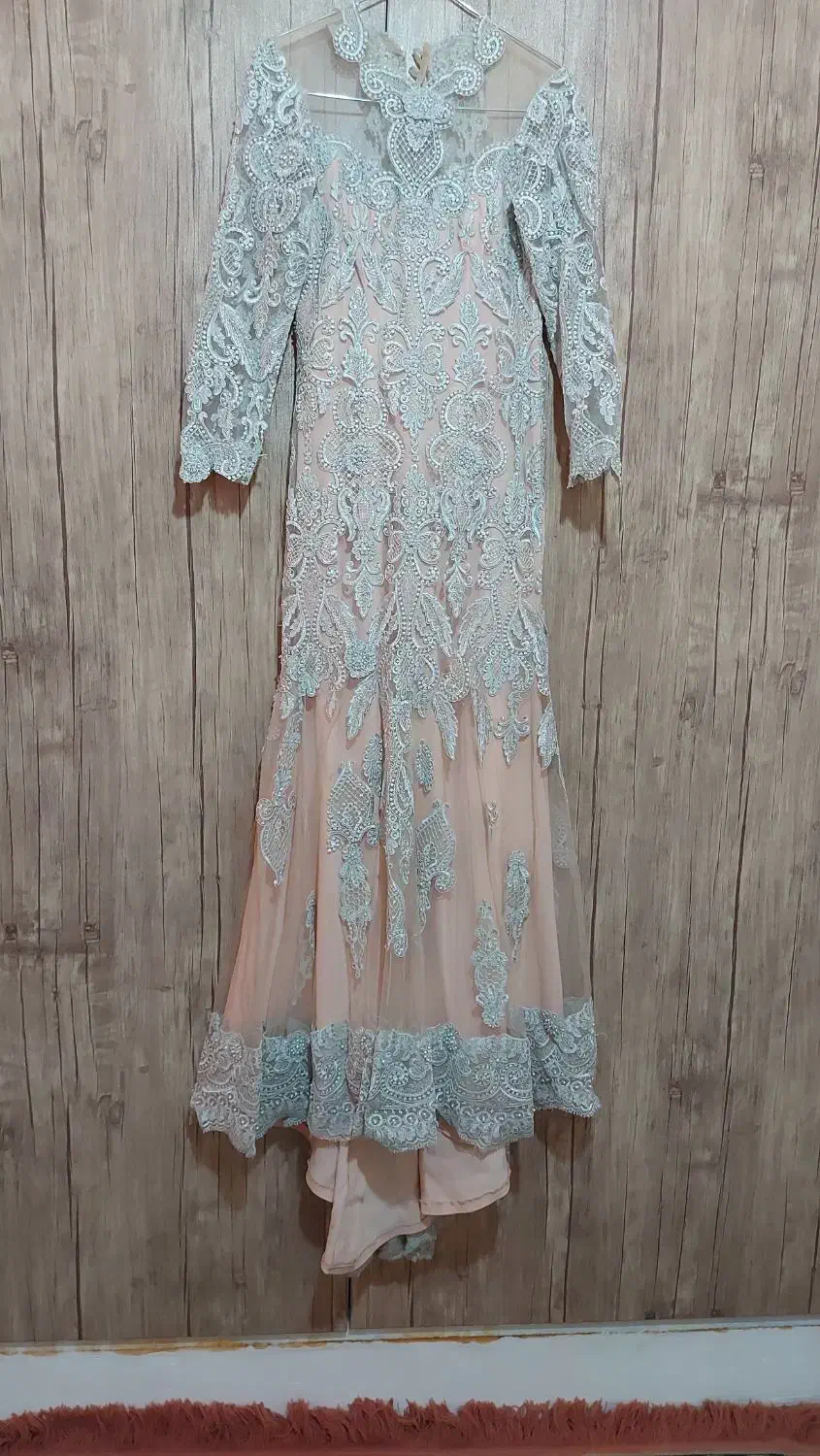 لباس مجلسی|لباس|قم, دانشگاه قم|دیوار