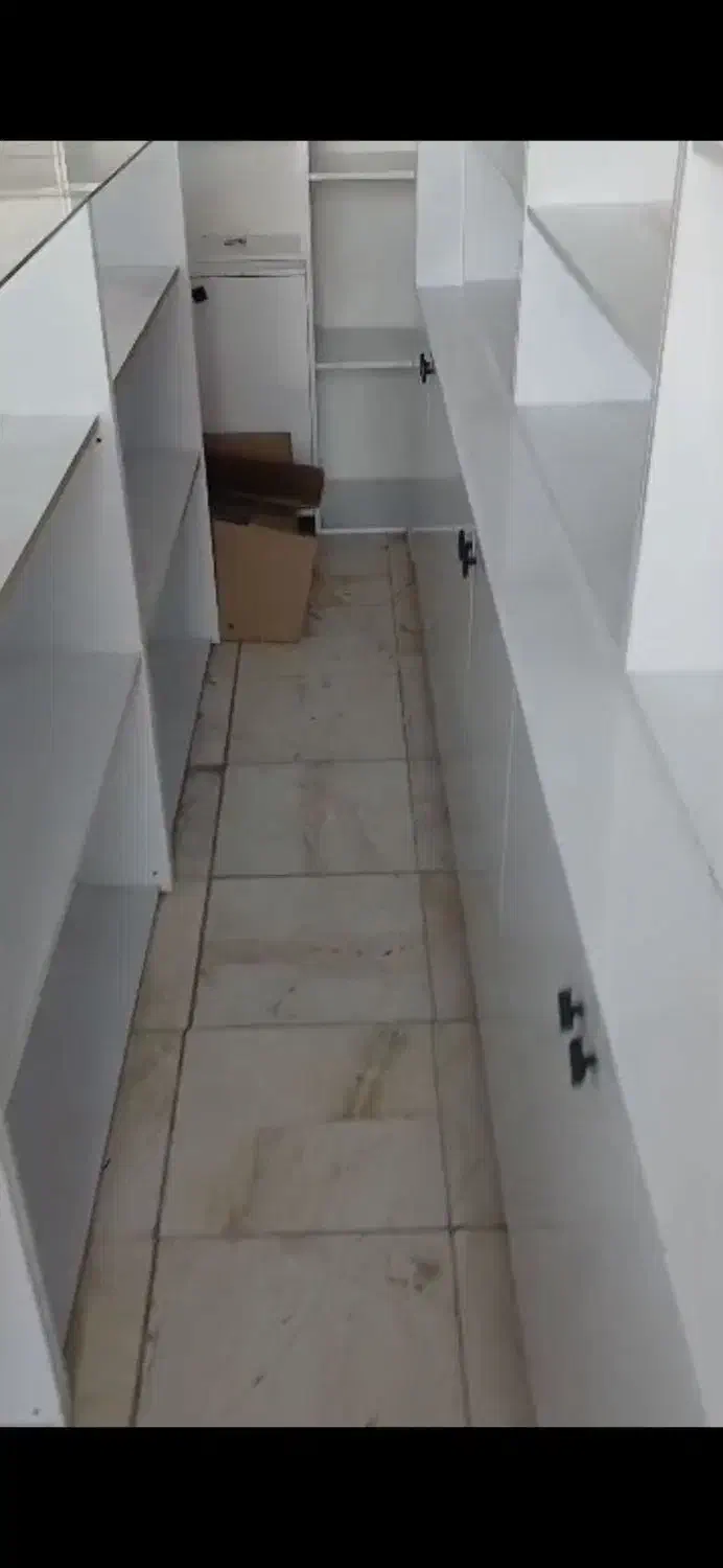 کمد و ویترین|بوفه، ویترین، کنسول|سیرجان, |دیوار