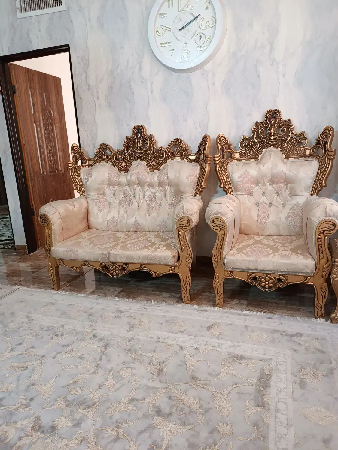 مبل7نفره سالم|مبلمان خانگی و میز عسلی|شاهدشهر, |دیوار