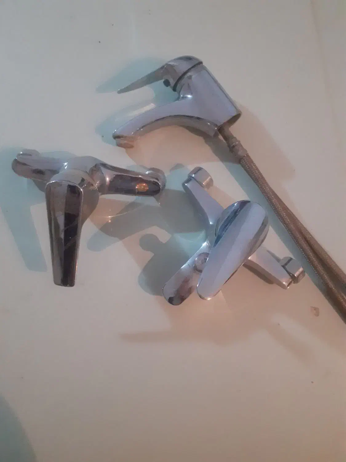 شیرآلات|لوازم سرویس بهداشتی|لنگرود, |دیوار