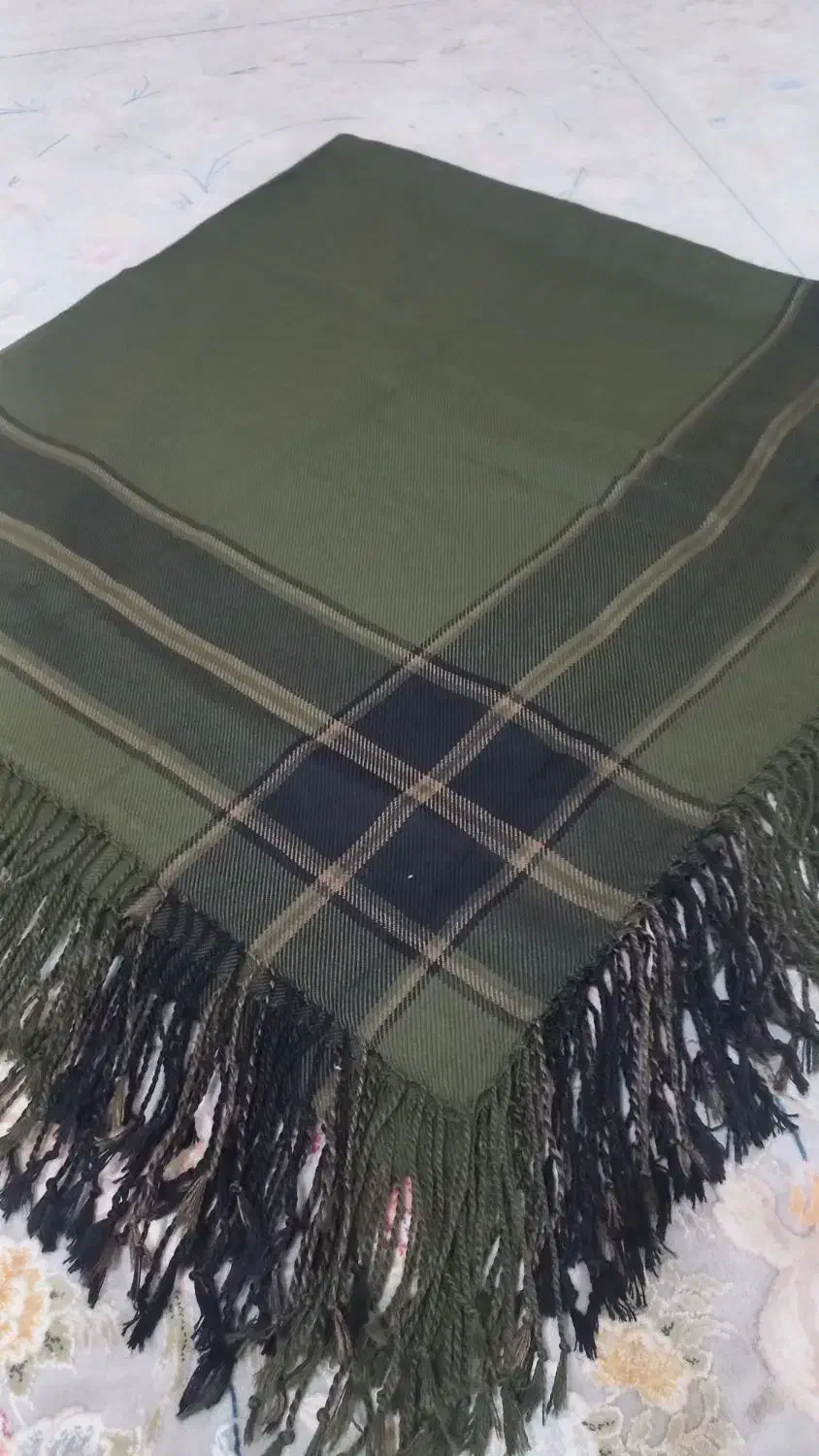 شال گردن|لباس|بانه, |دیوار