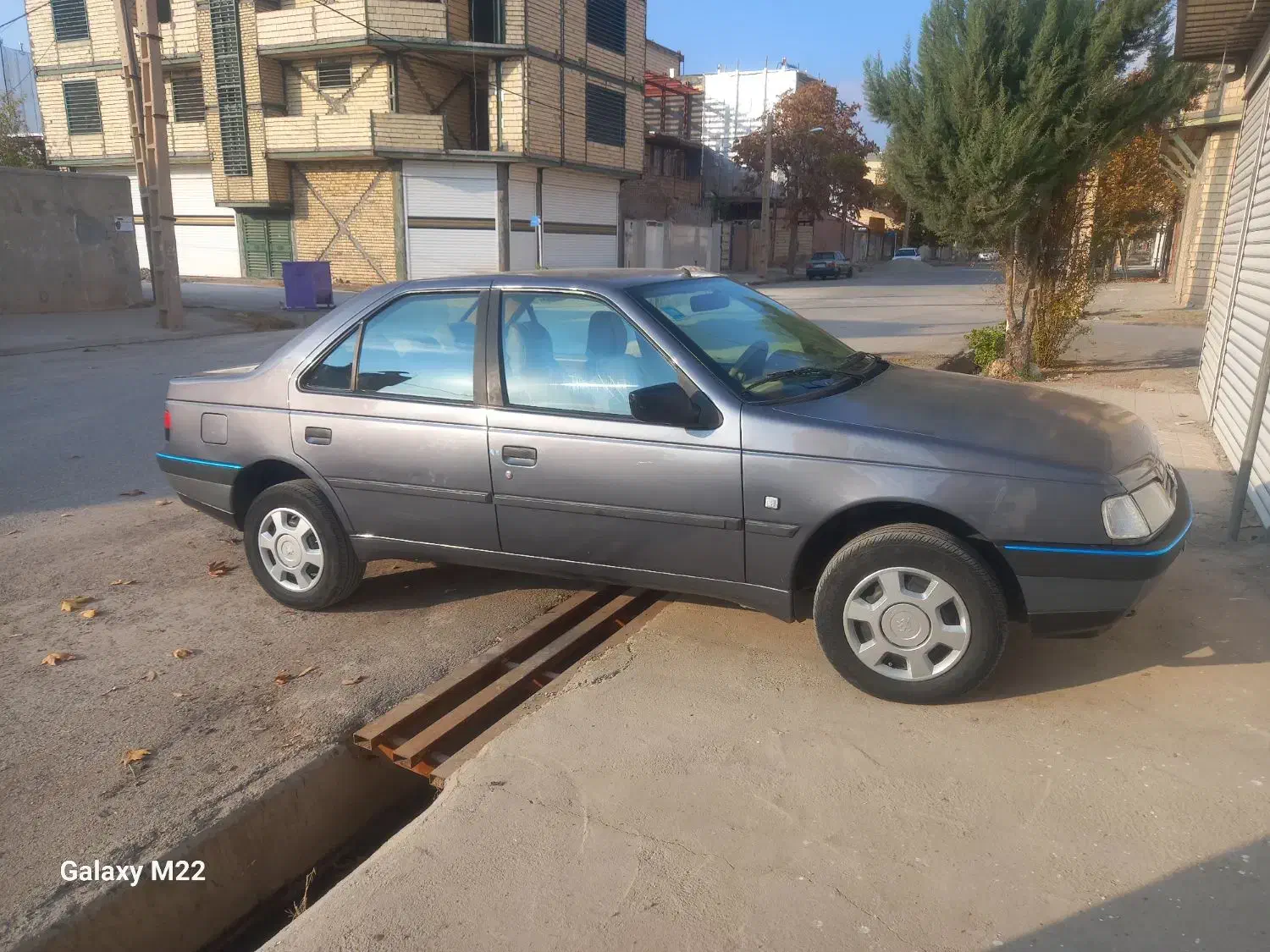 پژو ۴۰۵ دوگانه مدل ۹۶|خودرو سواری و وانت|کوهدشت, |دیوار