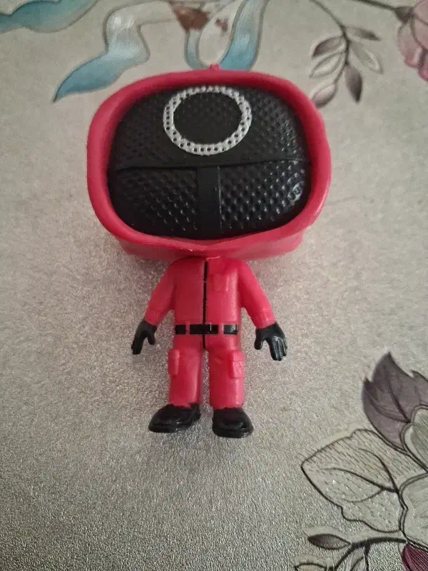 فیگور و ماسک اسکویید گیم|کلکسیون و سرگرمی|تهران, چهارصد دستگاه|دیوار