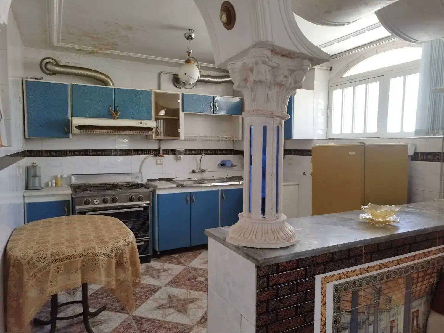 اجاره مبله|اجارهٔ کوتاه‌مدت آپارتمان و سوئیت|ارسنجان, |دیوار