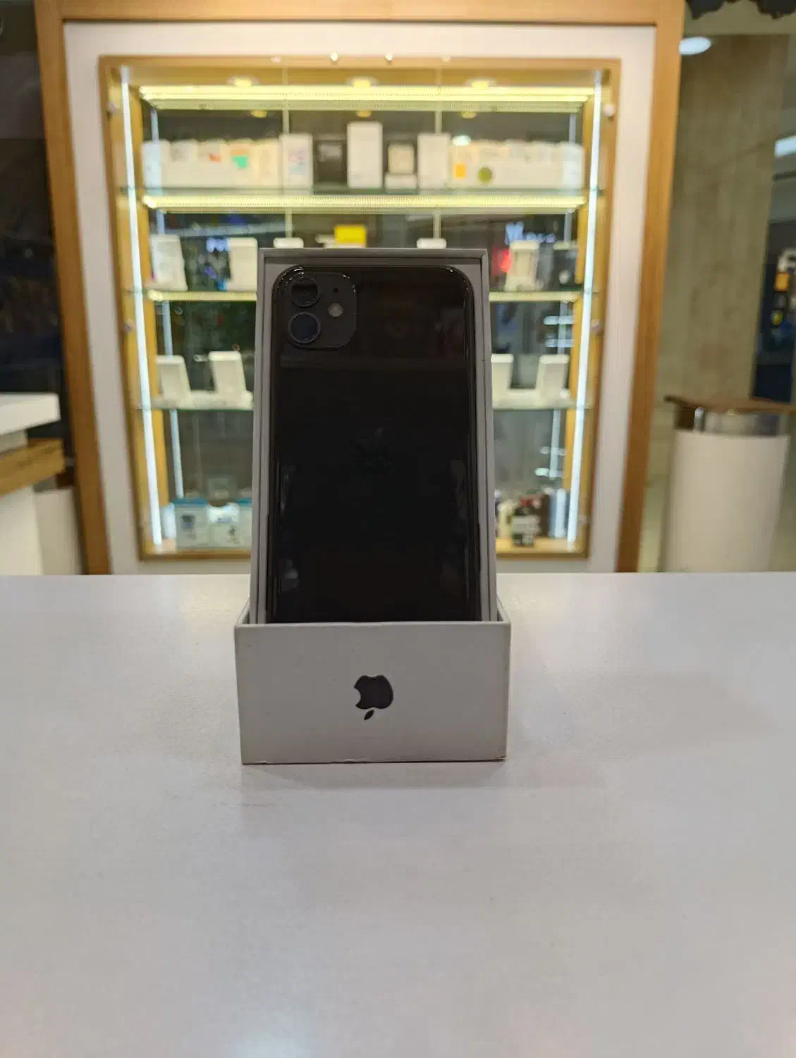 گوشی ۱۱ نرمال باطری ۸۹|موبایل|کرج, عظیمیه|دیوار