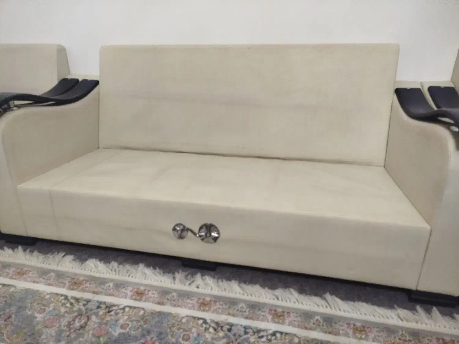 مبل 7نفره حراج 600هزار تومن|مبلمان خانگی و میز عسلی|خرم‌آباد, |دیوار