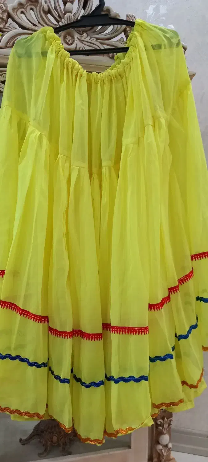 لباس محلی|لباس|اصفهان, عمان سامانی|دیوار