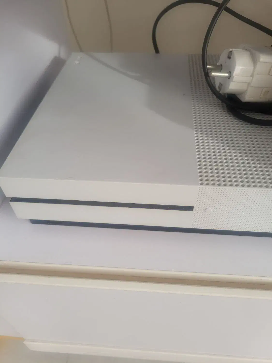 xbox ones|کنسول، بازی ویدئویی و آنلاین|شیراز, عادل آباد|دیوار