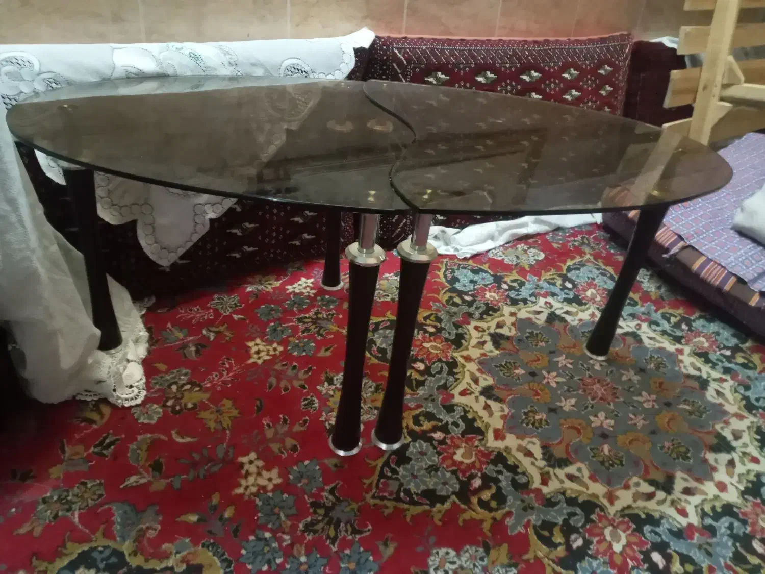 میز جلو مبلی سالم|مبلمان خانگی و میز عسلی|تربت‌حیدریه, کلاته توکلی|دیوار