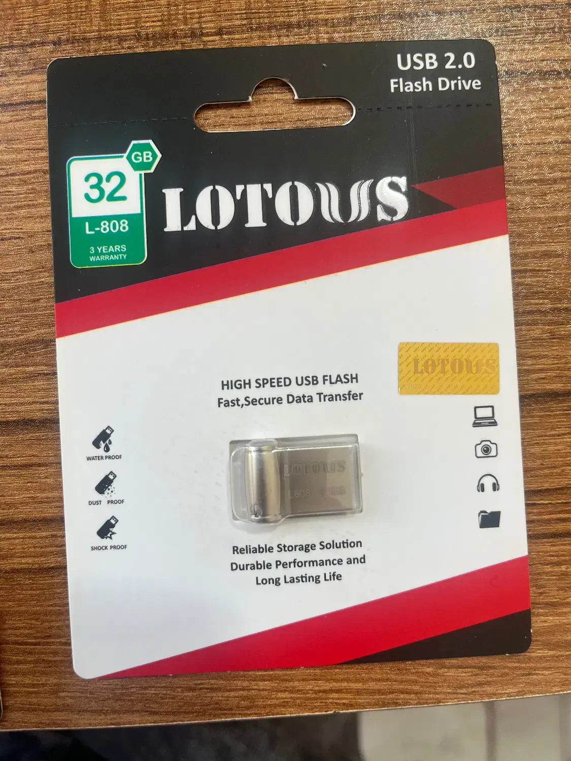 فلش های ۳۲ و ۶۴   گیگ لوتوس Lotous|قطعات و لوازم جانبی رایانه|اردبیل, |دیوار