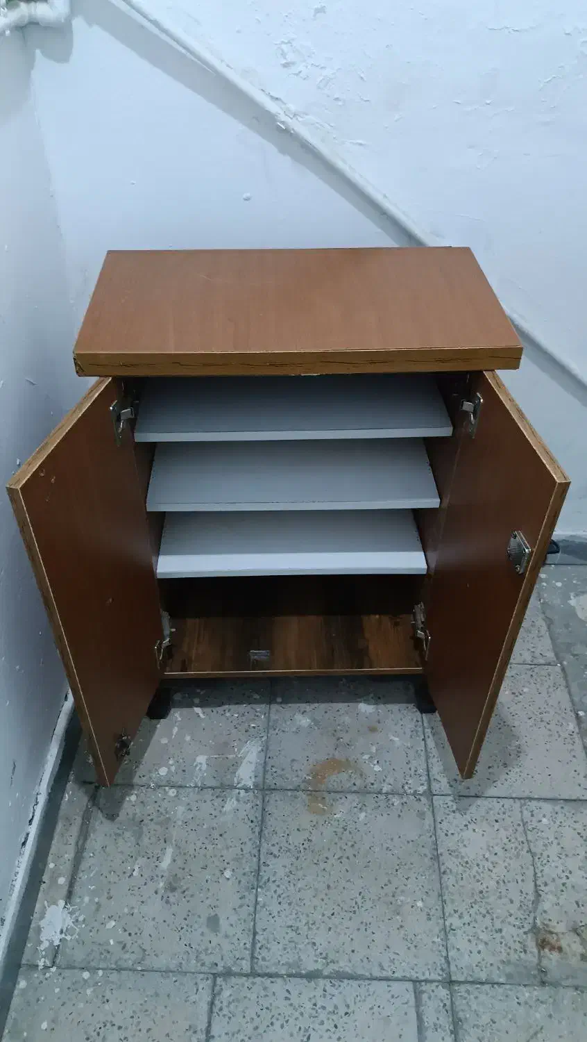 جاکفشی|جاکفشی، کمد، دراور|ایلام, |دیوار