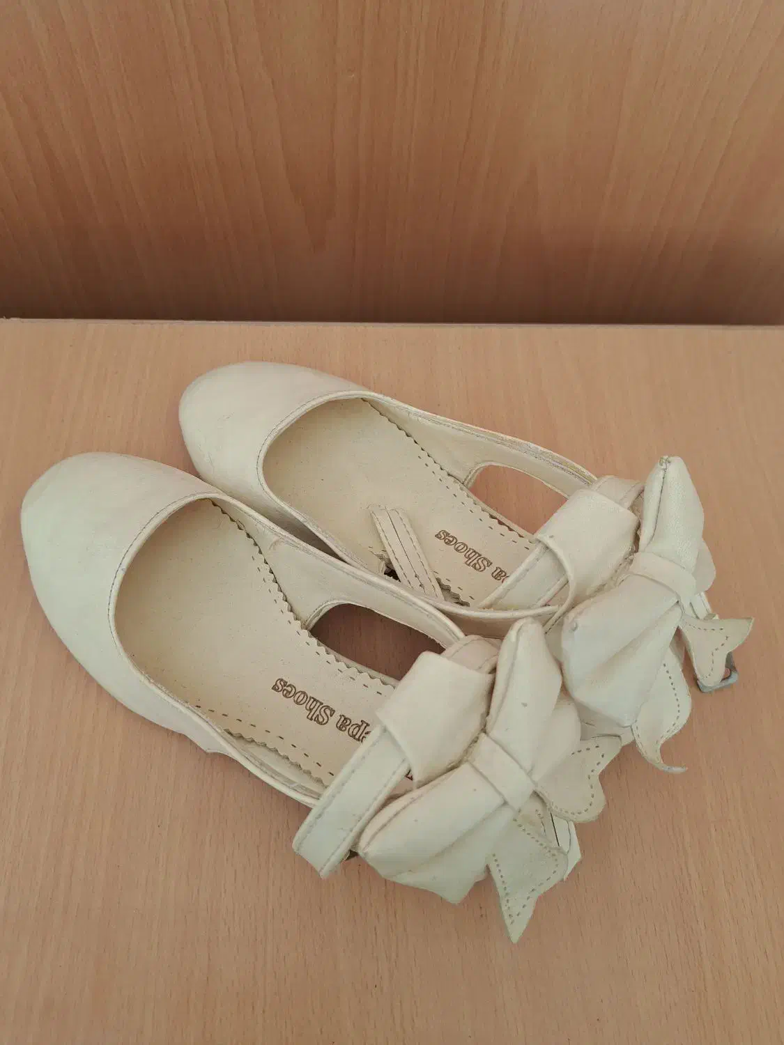 لباس و کفش دخترانه|کفش و لباس بچه|کازرون, |دیوار