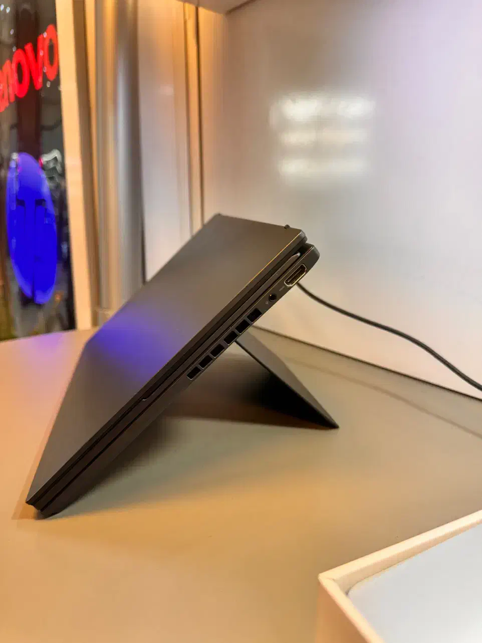 Asus ux8406m ایسوس زنبوک|رایانه همراه|تهران, میدان ولیعصر|دیوار