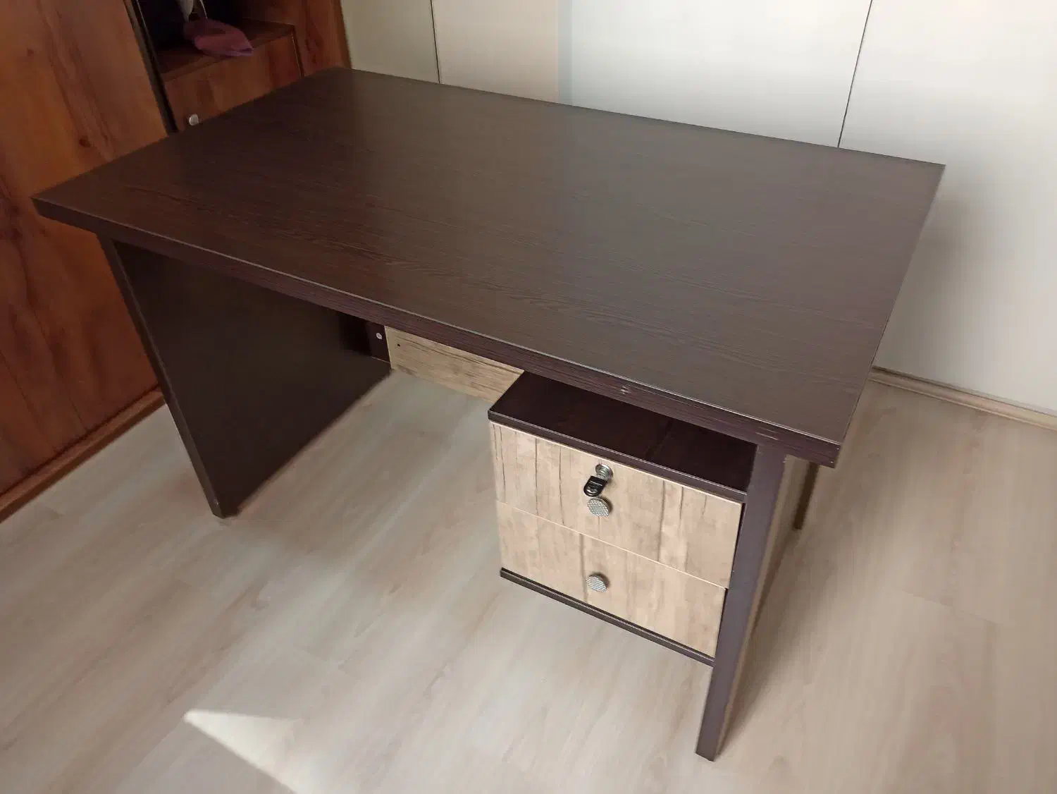 میز تحریر چوبی|میز تحریر و کامپیوتر|تهران, فاطمی|دیوار