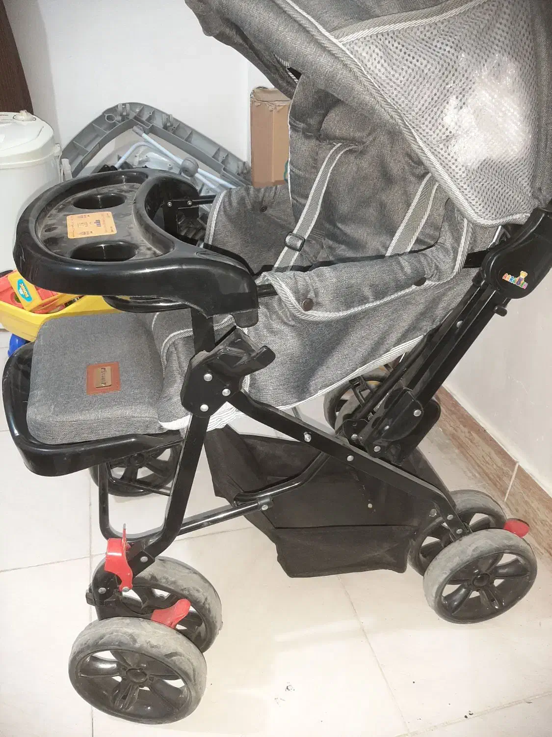 ست کالسکه و کریر و روروک و صندلی کودک خودرو|کالسکه و لوازم جانبی|کرمانشاه, |دیوار