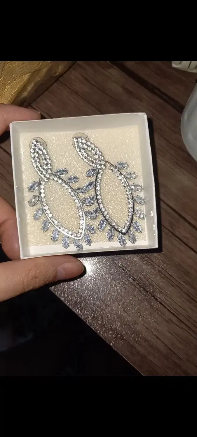 گوشواره نگین دار زیبا|بدلیجات|ورامین, خیر آباد|دیوار