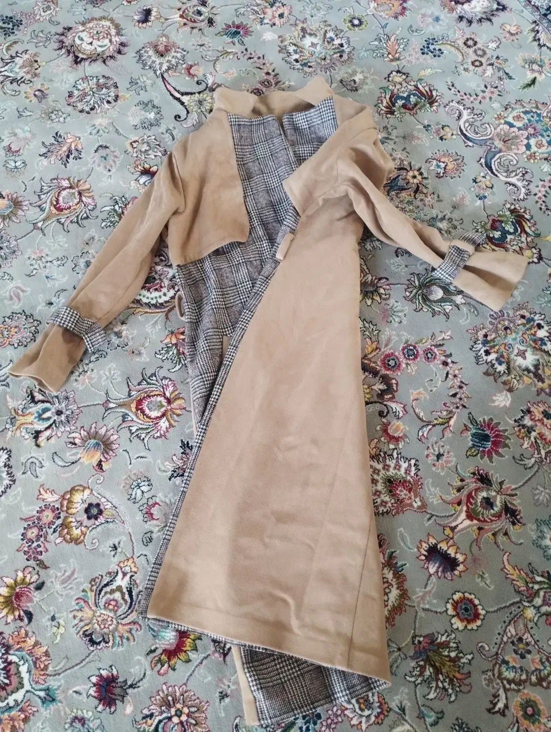 پالتو مخمل سوییت بدون ایراد|لباس|خاو و میرآباد, |دیوار