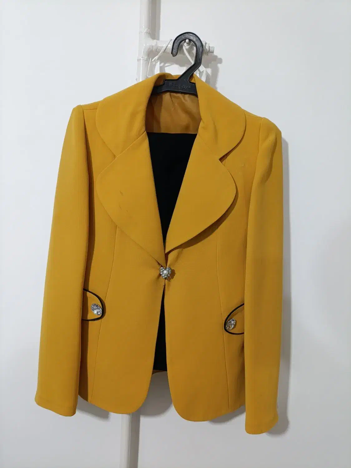 کت و دامن خردلی|لباس|اراک, |دیوار