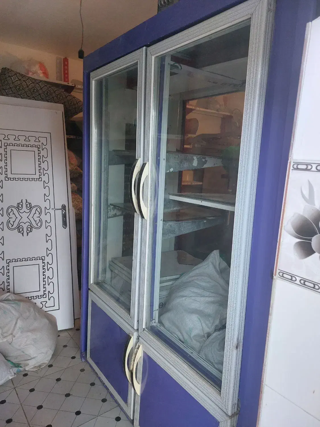 یخچال ویترینی برای مرغ وقصابی|یخچال و فریزر|مشگین شهر, |دیوار