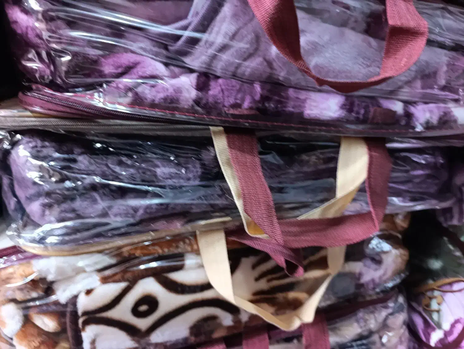 دو نفره|رختخواب، بالش، پتو|بجنورد, |دیوار