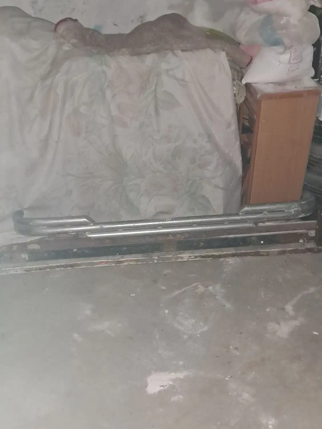 سپر نیسان دزدگیر بوق هدلایت کیف کفش طناب هندسفری|قطعات یدکی و لوازم جانبی|بروجرد, |دیوار