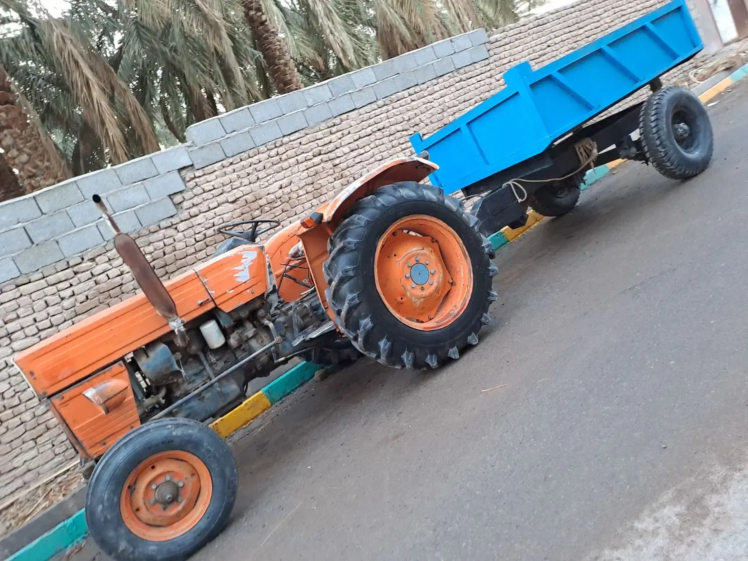 تراکتور|خودرو سنگین|بم, |دیوار