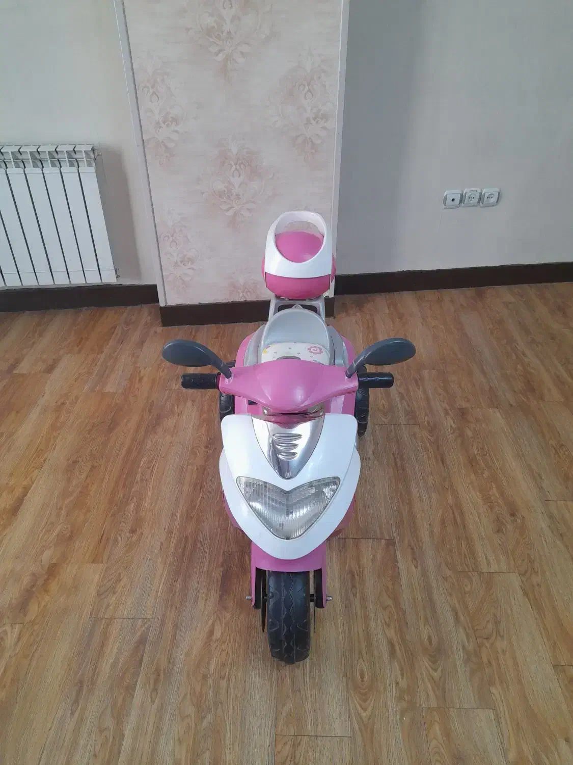 موتورشارژی قیمت ۳۲۰۰،۰۰۰ تومان باقرلو|اسباببازی بچه|تهران, طرشت|دیوار