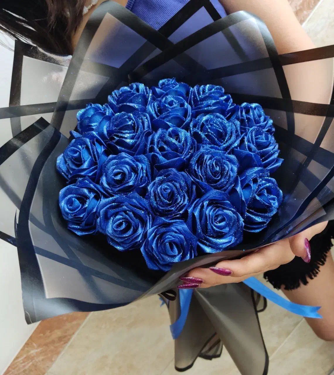 گل رز روبانی خاص|گل مصنوعی|یزد, |دیوار