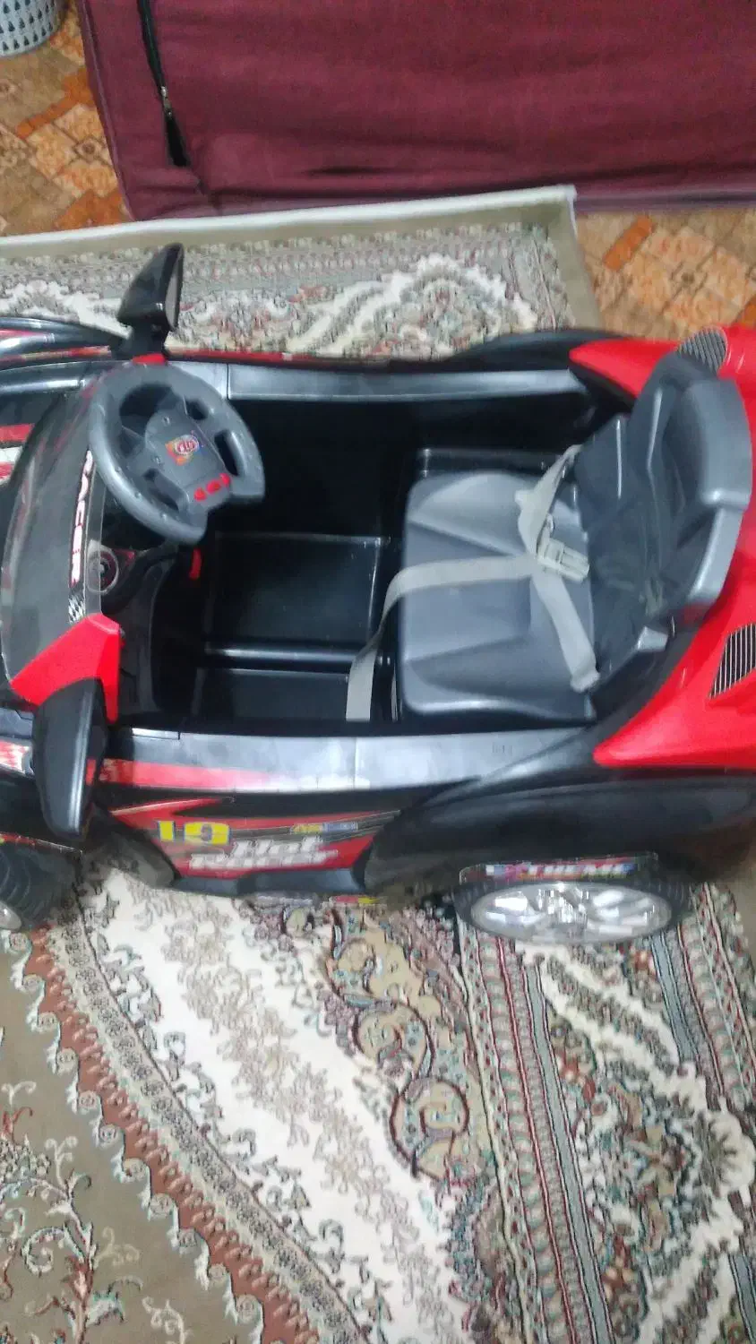 ماشین شارژی|اسباب‌بازی بچه|قروه, |دیوار