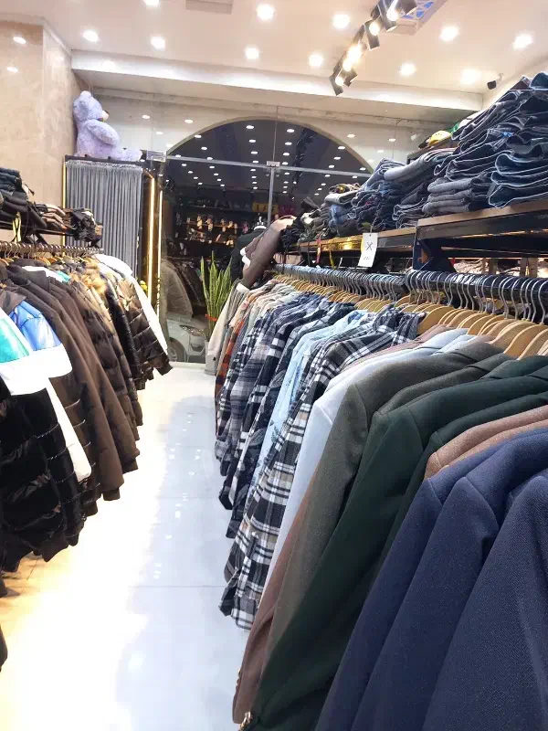 نیازمند فروشنده|استخدام بازاریابی و فروش|کاشان, سرفره و صدره|دیوار