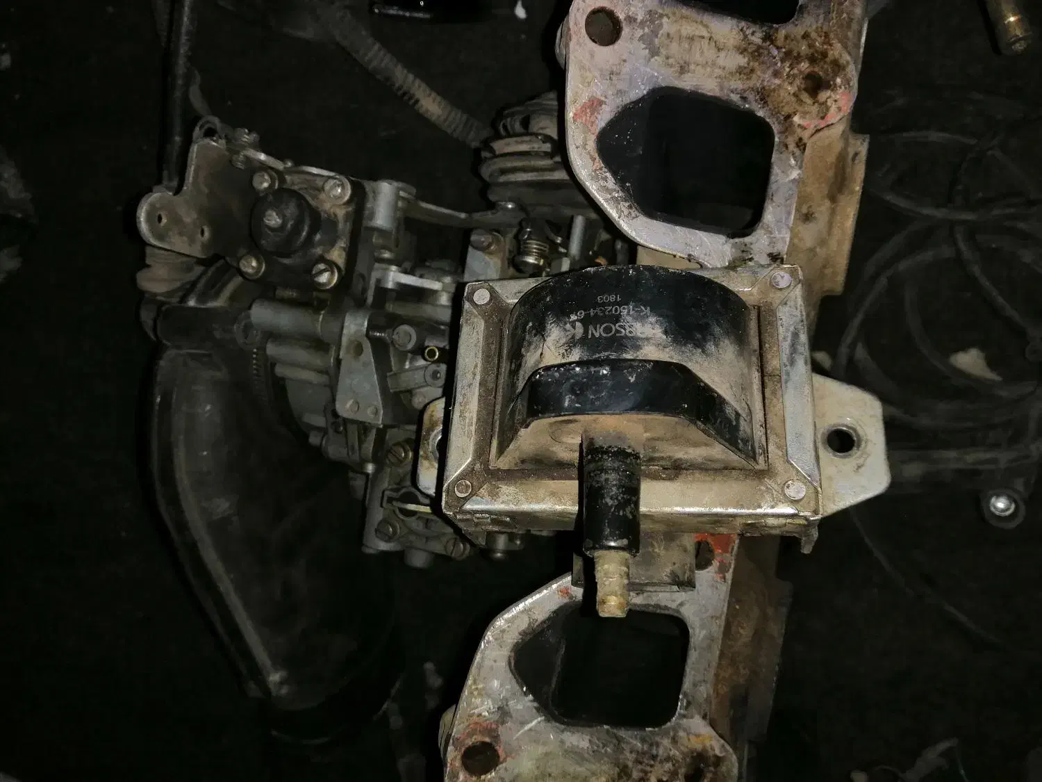 تعدادی لوازم پژو ۲۰۰۰|قطعات یدکی و لوازم جانبی|مهاباد (آذربایجان غربی), |دیوار