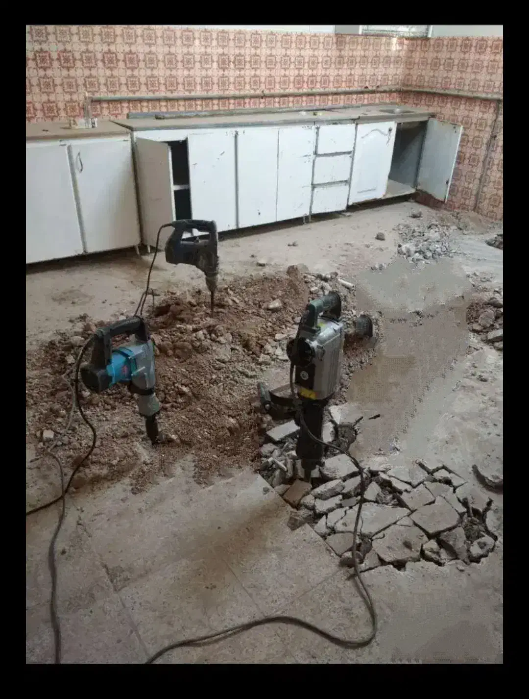 بتن کنی  و  تخریب « قیمت  رضایت مشتری »« ائلدار »|خدمات پیشه و مهارت|تبریز, |دیوار