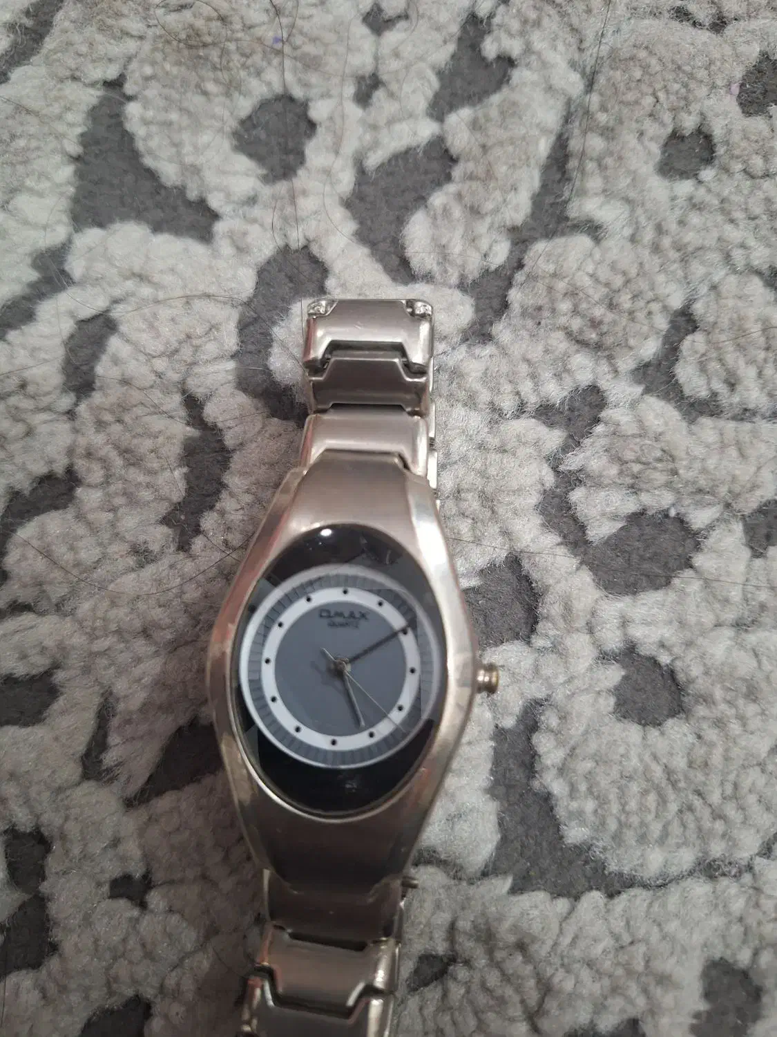 ساعت اوماکس|ساعت|یزد, |دیوار