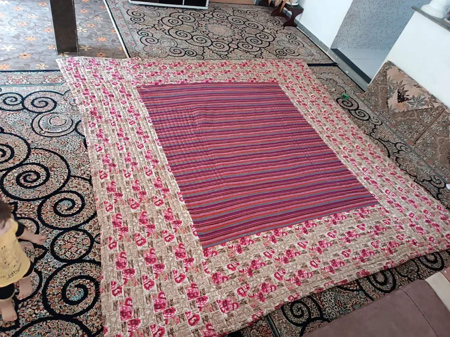 کرسی لحاف کرسی منقل زغال|رختخواب، بالش، پتو|سردرود, |دیوار