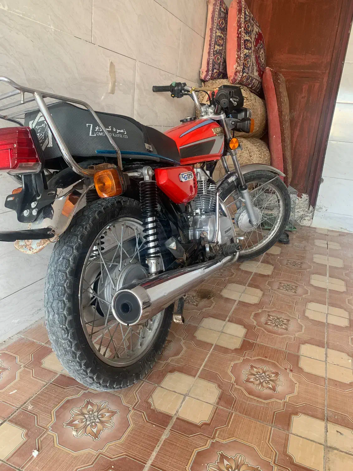 موتور سی جی|موتورسیکلت|بندر دیر, |دیوار