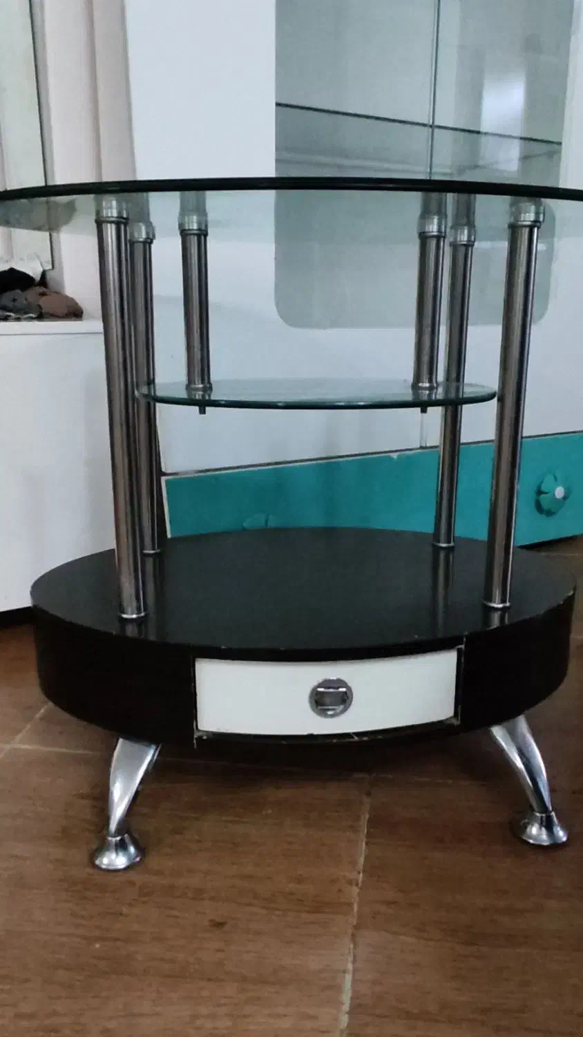 میز تلفن ، کنار سالنی وارداتی ترکیه مونتاژی درحدنو|میز تلفن|مشهد, بهارستان|دیوار