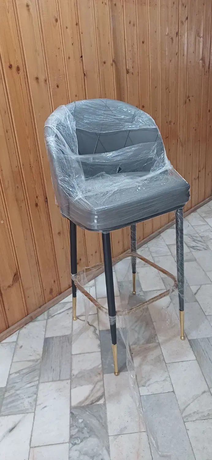 صندلی پیشخوان|صندلی و نیمکت|تالش, هشتپر|دیوار