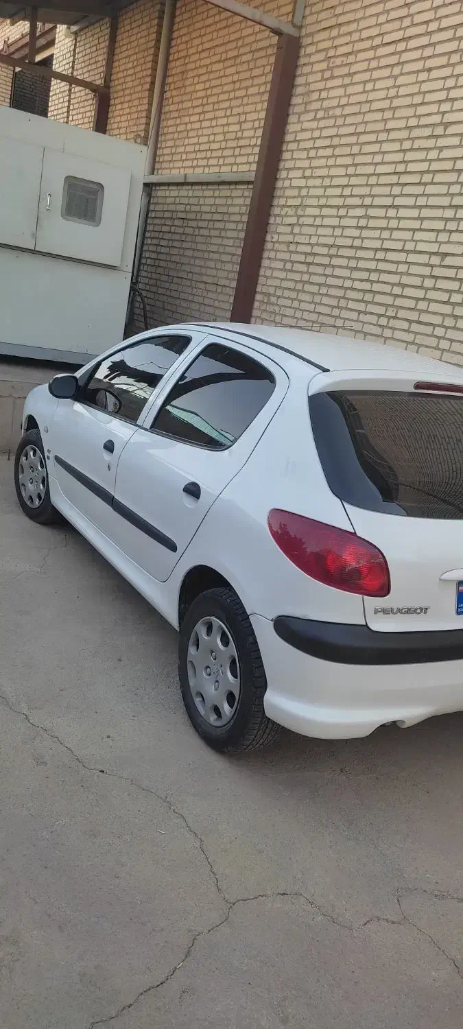 پژو ۲۰۶ تیپ ۵ فول|خودرو سواری و وانت|زرندیه, |دیوار