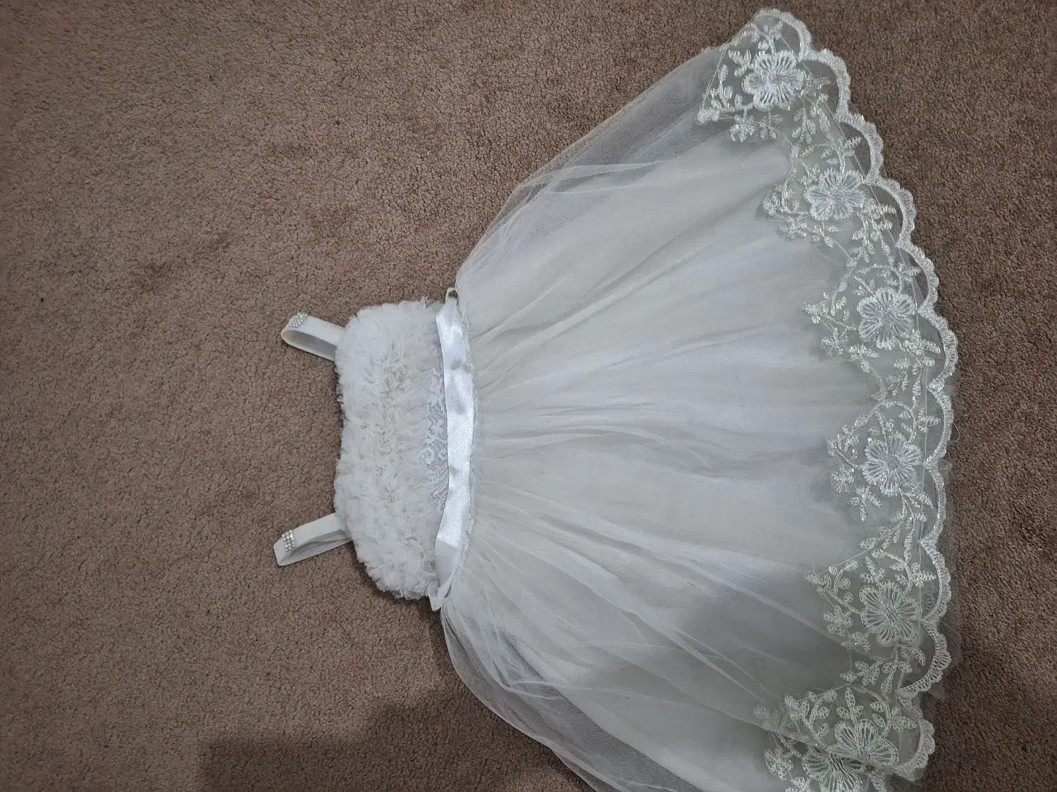 لباس عروس بچگانه سن ۲ تا ۴ سال|کفش و لباس بچه|ایلام, |دیوار