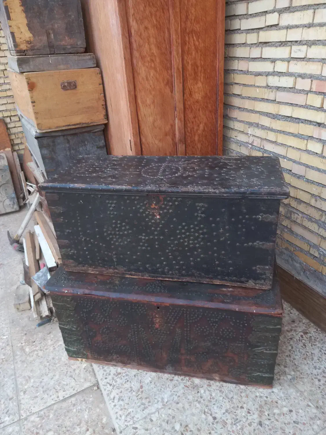 صندوق چوبی فوفل عتیقه قدیمی چوب هندی ۲۰۰ساله|کلکسیون اشیاء عتیقه|شیراز, دینکان|دیوار