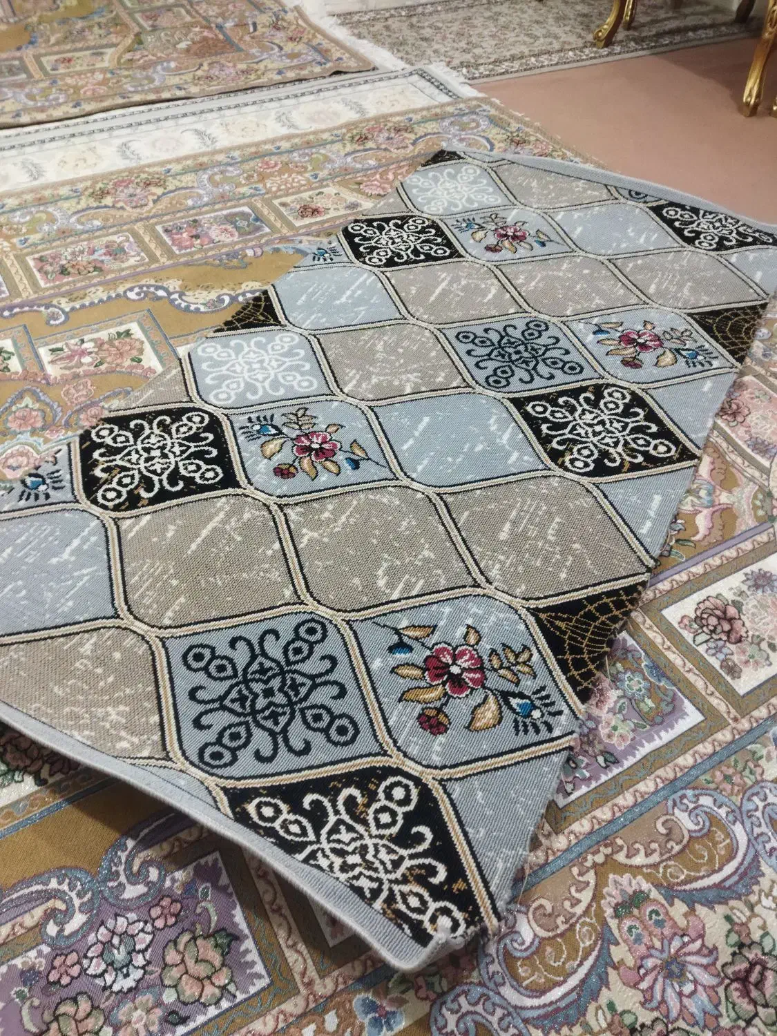 گلیم 1 در 180|گلیم، جاجیم، گبه|خرم‌آباد, |دیوار