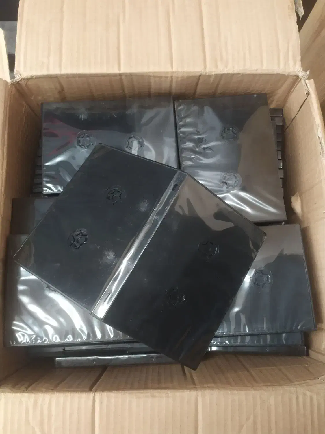 قاب دی وی دی ۸ تایی|قطعات و لوازم جانبی رایانه|آمل, |دیوار