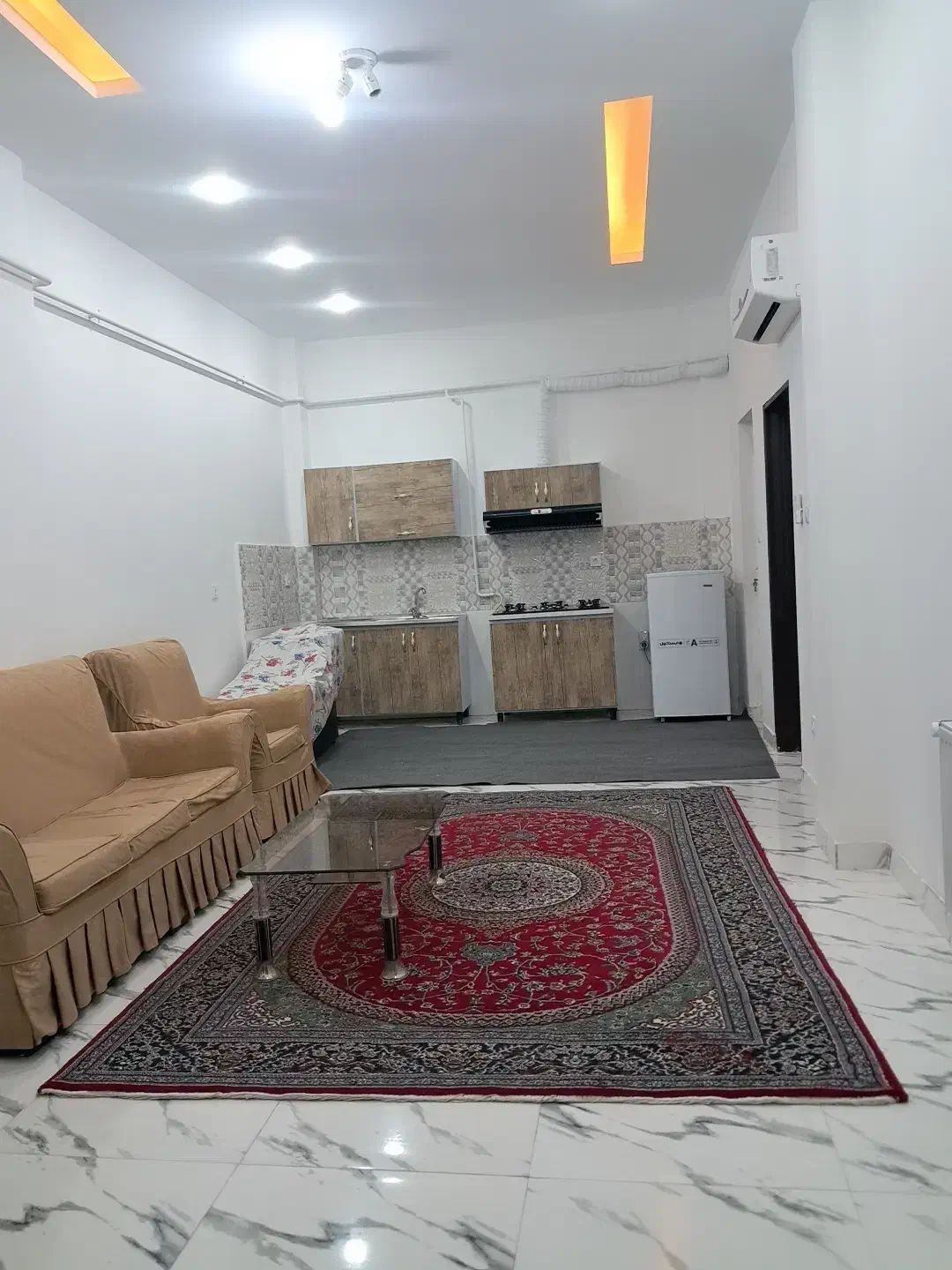 اجاره روزانه سوییت و آپارتمان ۷۰ متری نو ساز رشت|اجارهٔ کوتاه‌مدت آپارتمان و سوئیت|رشت, حومه رشت|دیوار