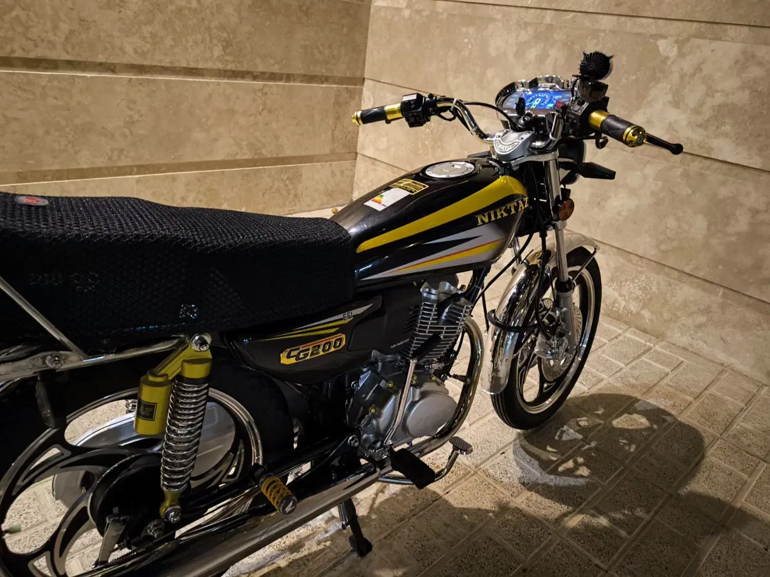 موتورسیکلت نیکتاز ۲۰۰|موتورسیکلت|فردیس, شهرک ارم|دیوار