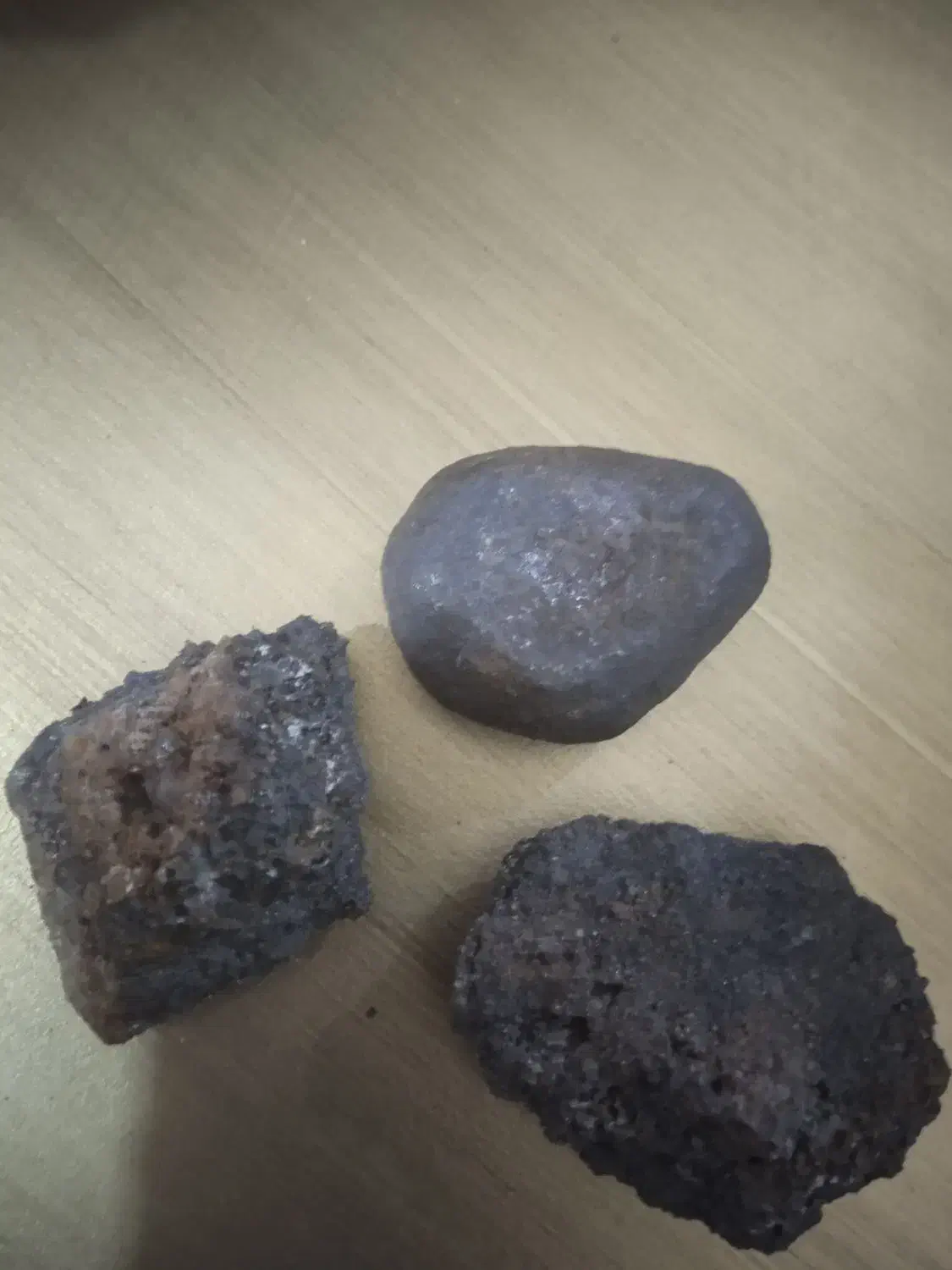 شهاب سنگ|جواهرات|یزد, |دیوار