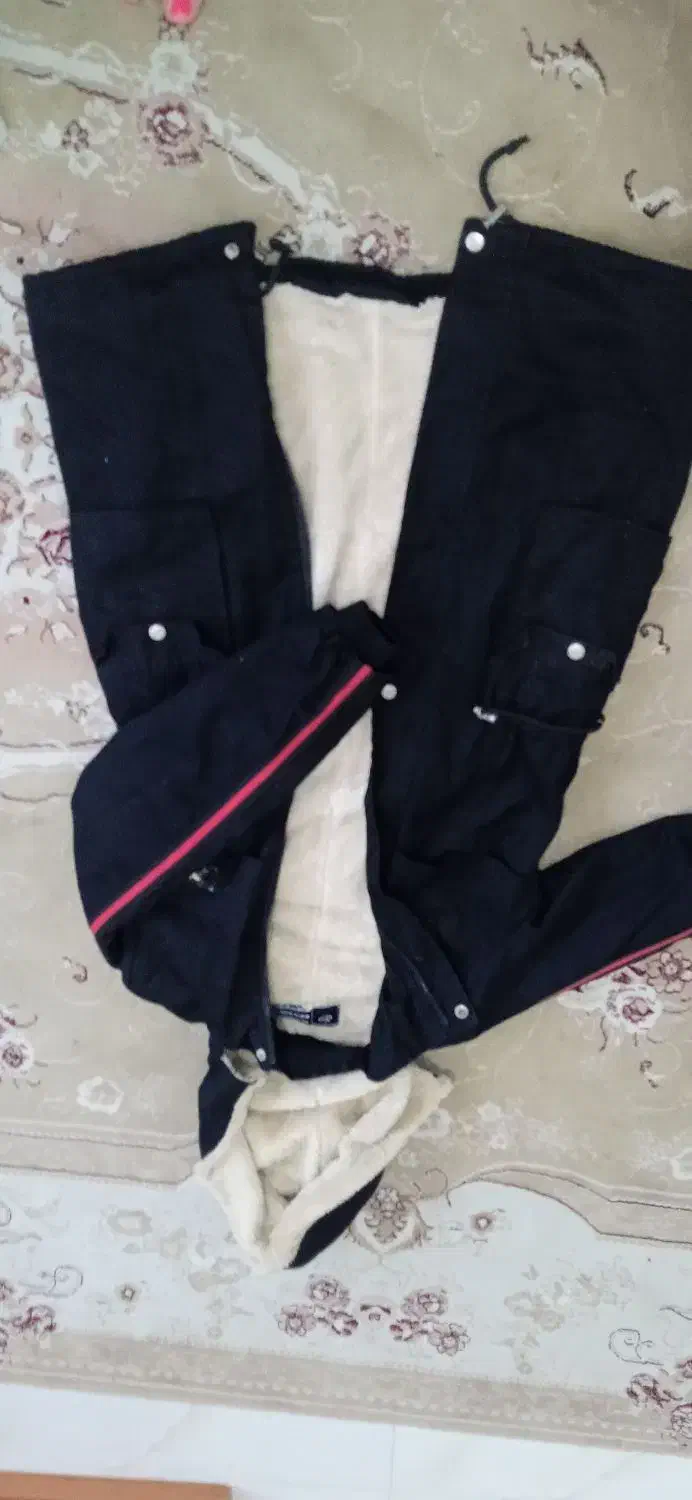 کاپشن کاملا سالم داخل خزفقط ۴۰۰|لباس|اردبیل, |دیوار