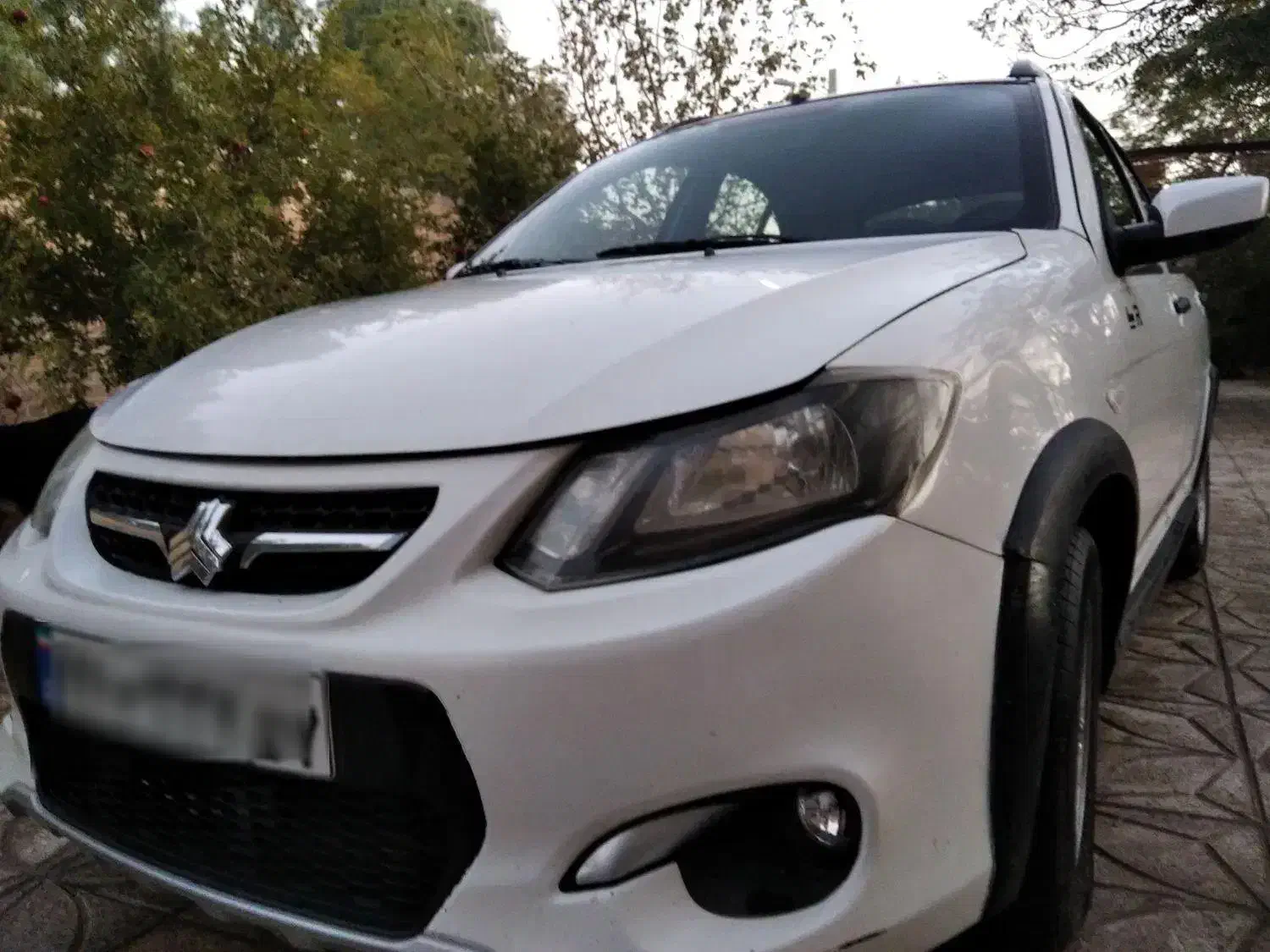 بدنه صفر کارخانه بدونه ذره ای خش|خودرو سواری و وانت|ساوه, |دیوار