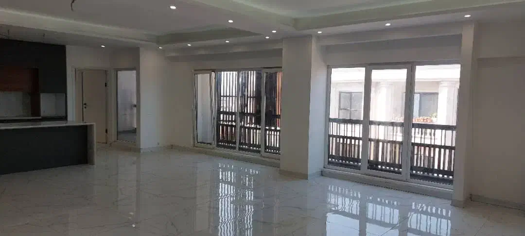 آپارتمان ۲۶۰متری*منطقه ی یک *نور|اجارهٔ آپارتمان|نور, |دیوار