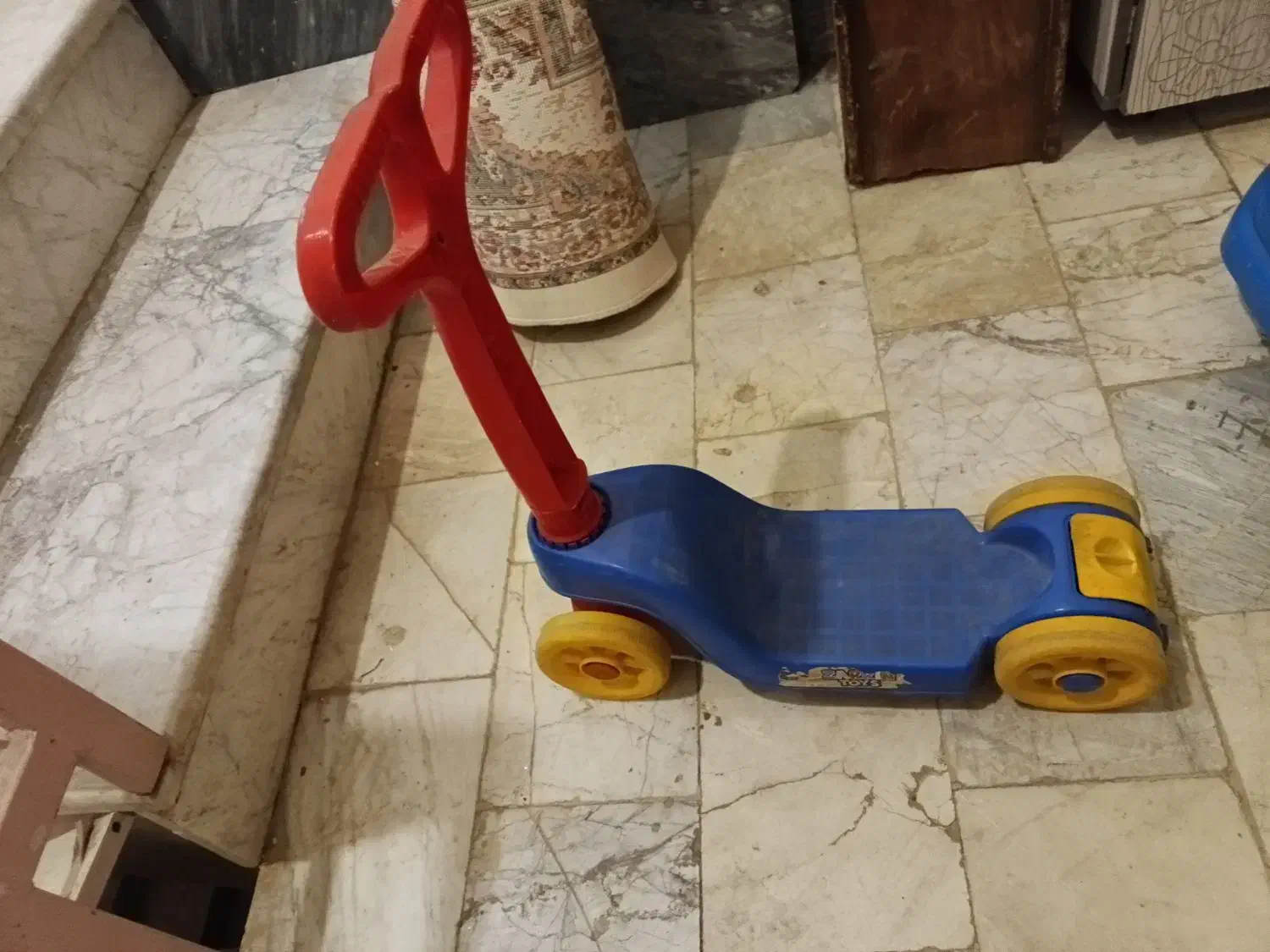 اسباب بازی کودک|اسباب‌بازی بچه|دماوند, دماوند|دیوار