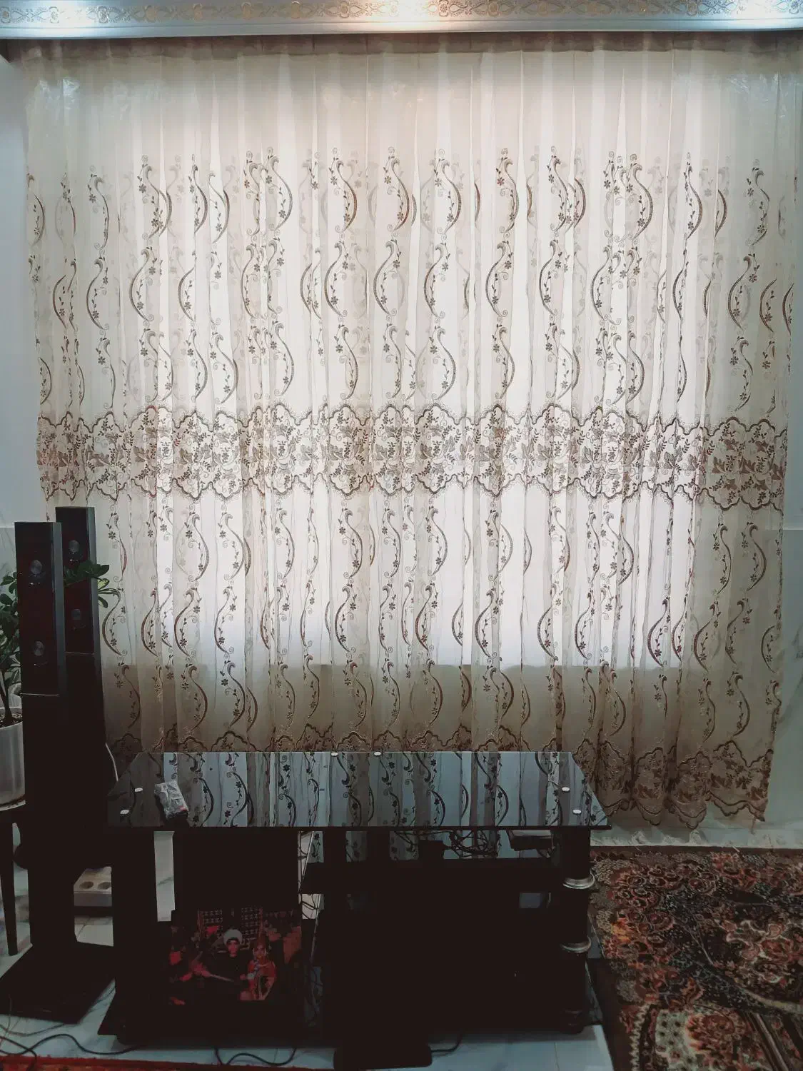 پرده حریر|پرده، رانر، رومیزی|کلاله, |دیوار